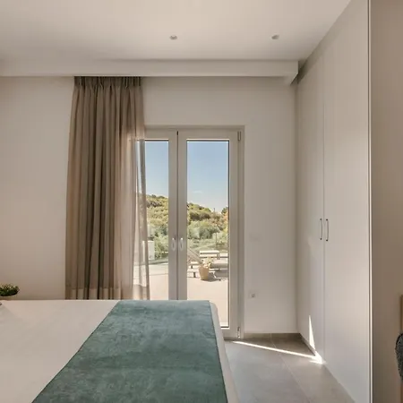 Summertime 아르고스톨리온