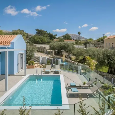 Summertime Villa *