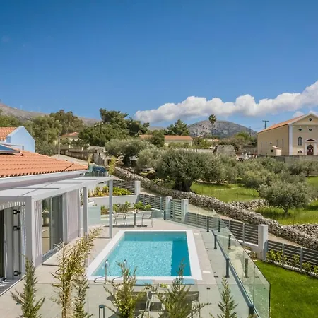 Summertime Villa