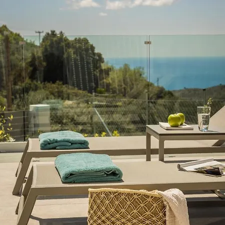 Summertime Villa *