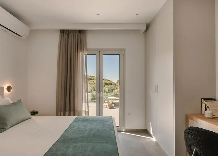 Summertime Argostoli (Kefalonia)